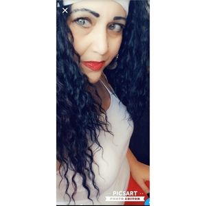 Meet your Posher, Lynne